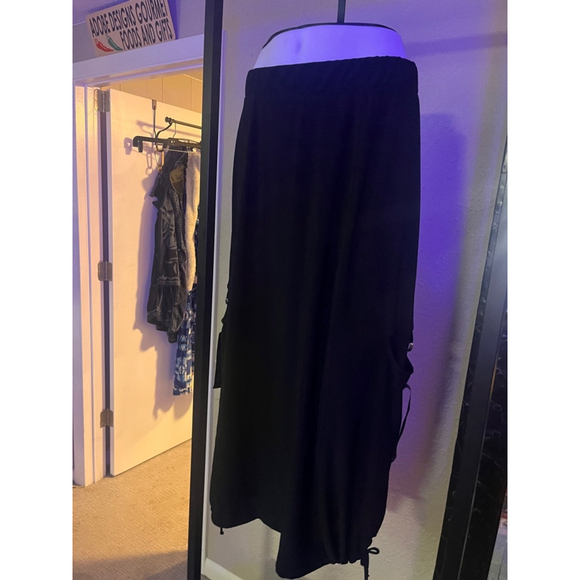 NWT women's black maxi skirt small with pockets buckles and drawstring hemline b - Picture 7 of 7